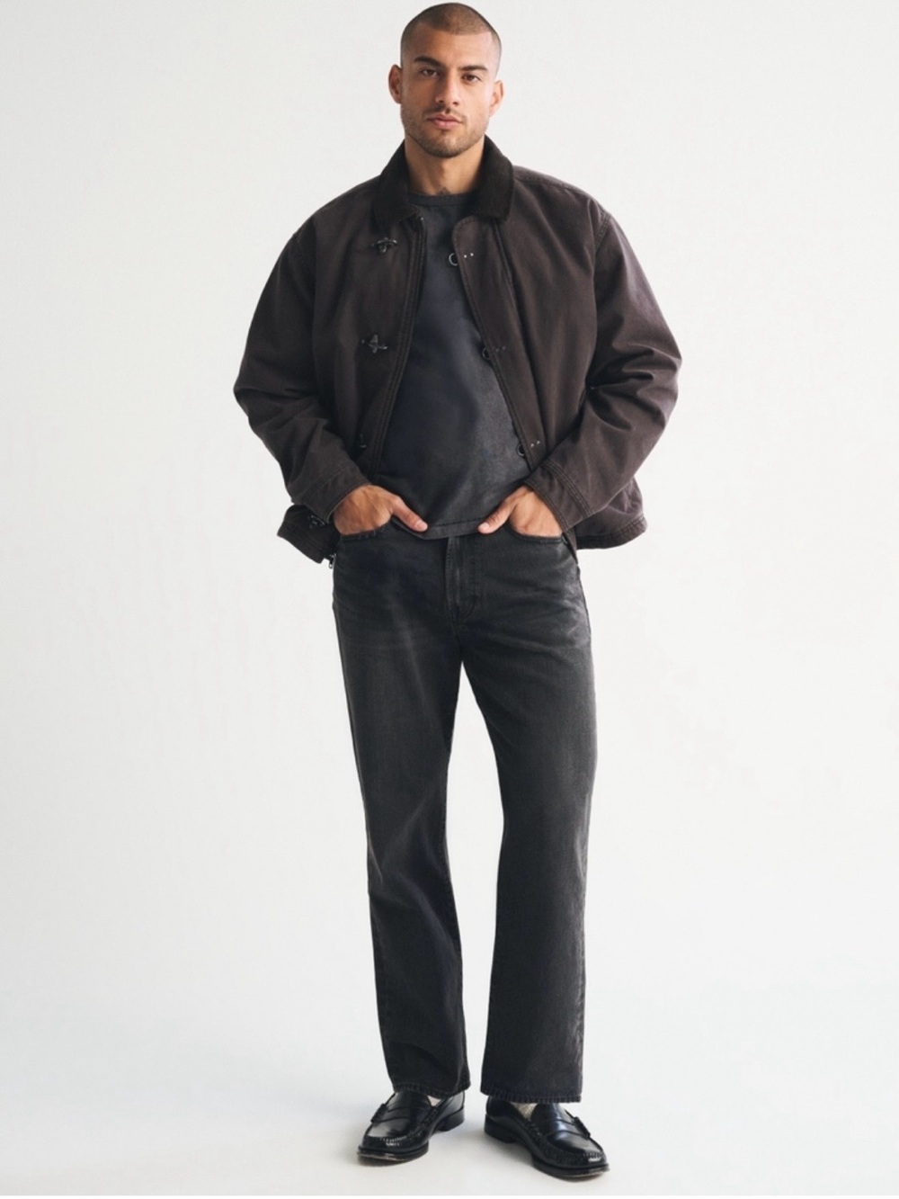 Abercrombie & Fitch Men's Black Athletic  Relaxed Straight Jeans